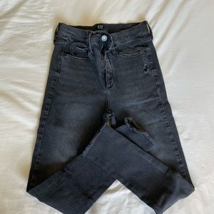 GAP Black Skinny Jeans